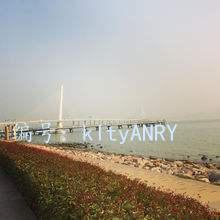 ƫ